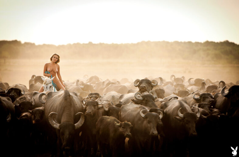 Revista de mulher pelada gostosa da bunda grande